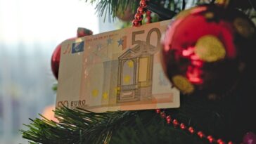 Tredicesima mensilità per colf e badanti